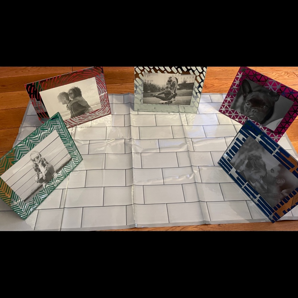 NWT SET OF 5 GLASS FRAMES 4X6 EACH